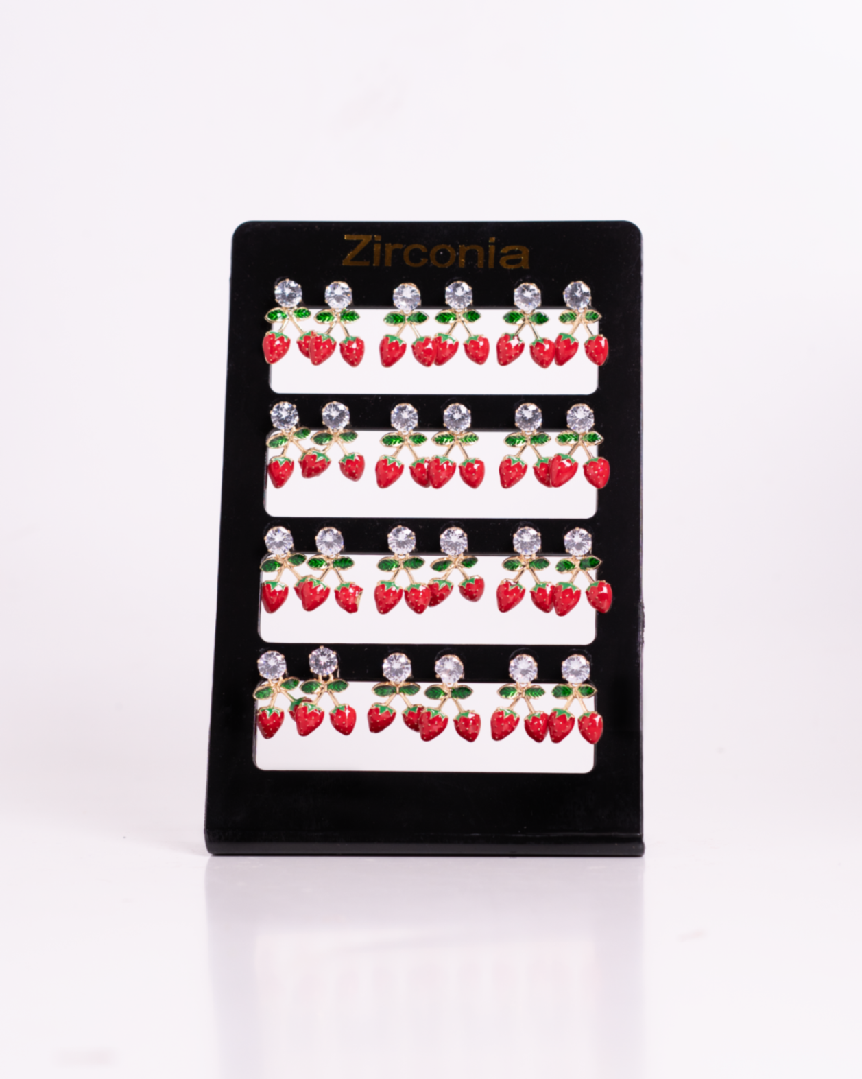 Caja Aretes Fresa Importados