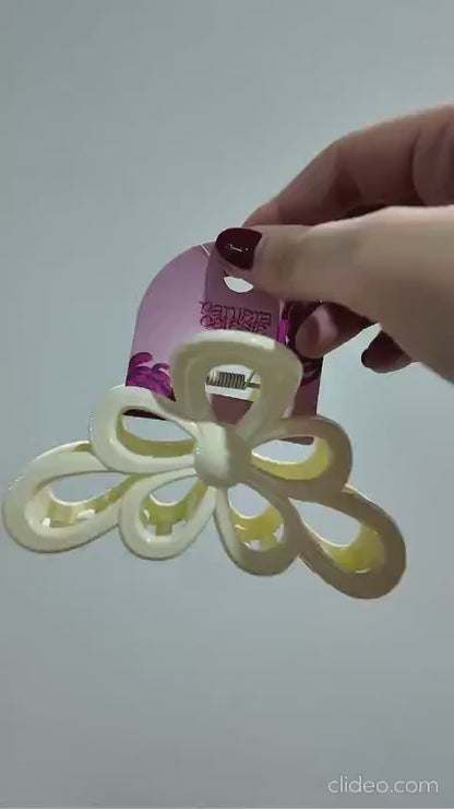 Pinzas Para El Cabello Tipo Petalos Abiertos Pantera Celeste